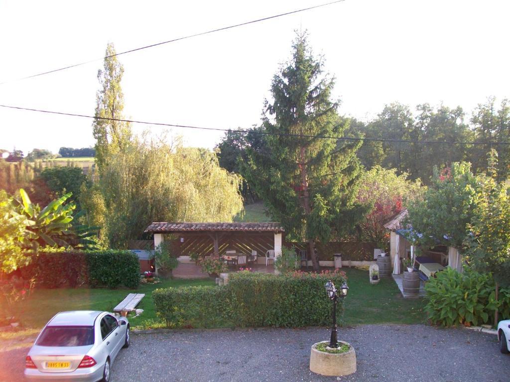 Domaine Capiet Bed & Breakfast Courpiac Exterior foto