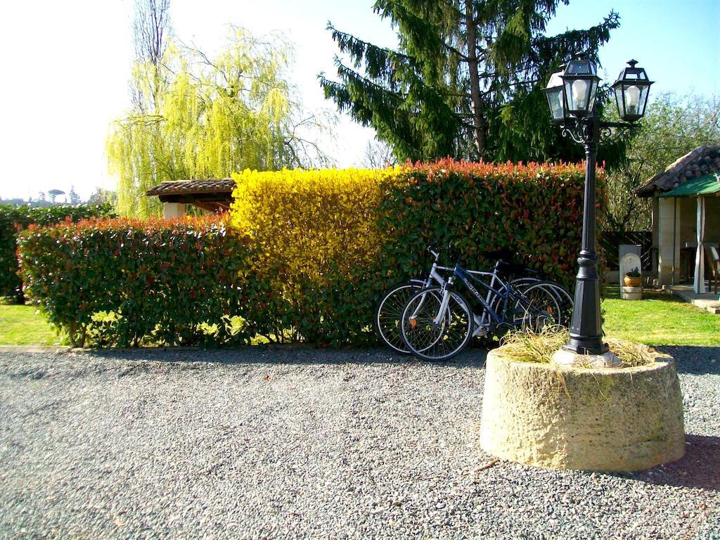 Domaine Capiet Bed & Breakfast Courpiac Exterior foto